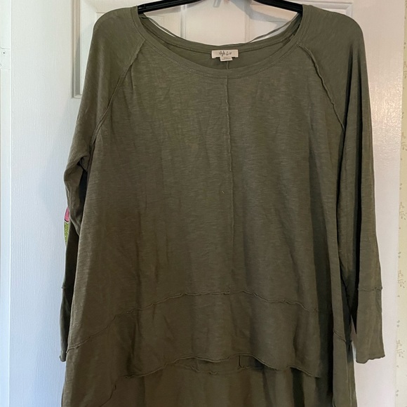 Style & Co - Picture 1 of 5